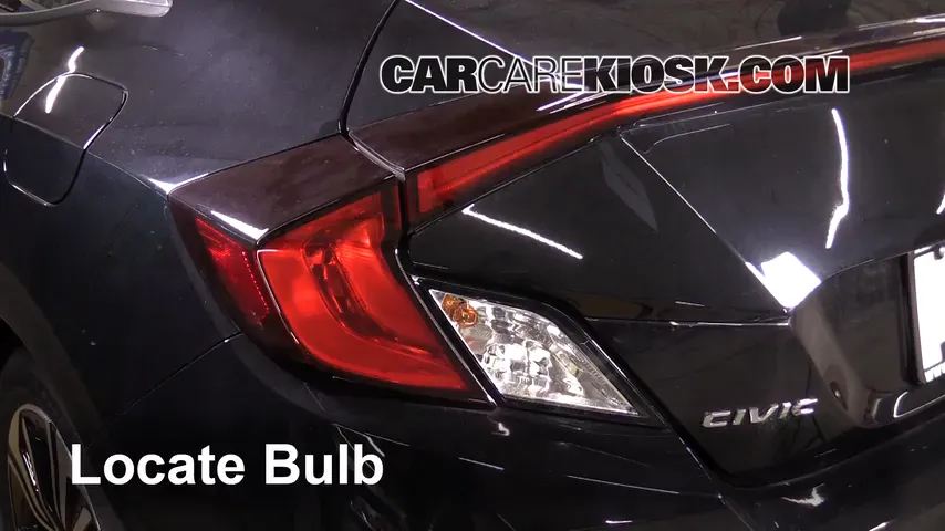 2017 Honda Civic LX 1.5L 4 Cyl. Turbo Coupe Lights